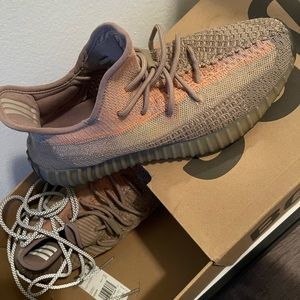 Yeezy 350 men size 11